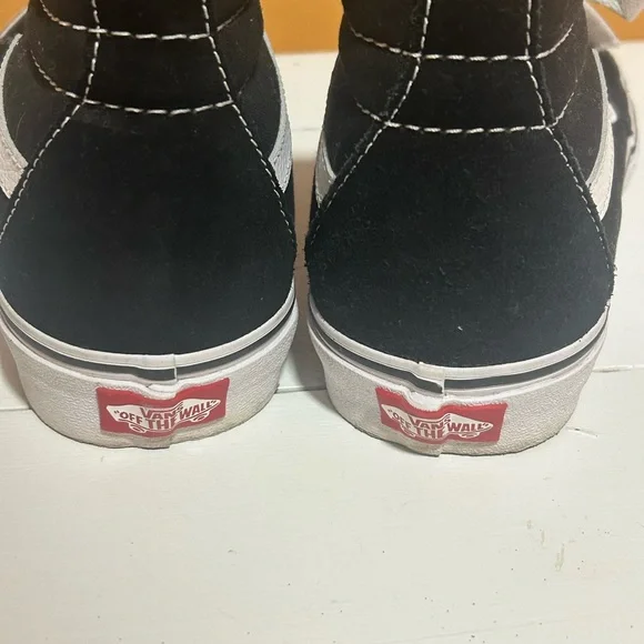 Vans SK8-HI Black and White High-Top Sneakers W 8.5 M 7 - Picture 3 of 5